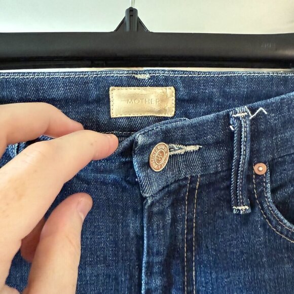 MOTHER The High Waisted Looker “Clean Sweep” Jeans Size 24 - Picture 2 of 6